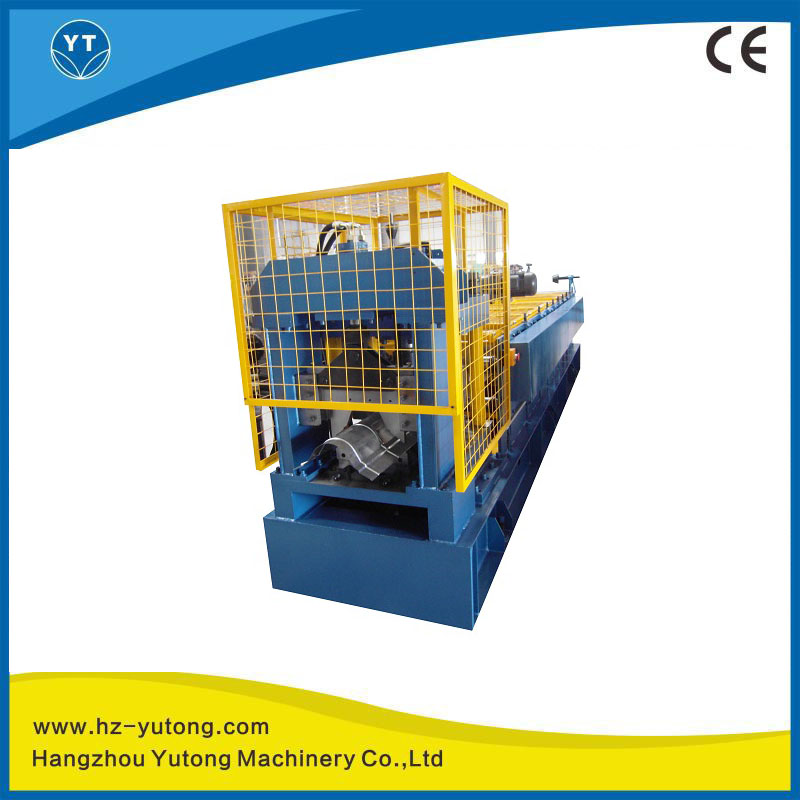 屋脊瓦成型機(jī)(1) 屋脊瓦成型機(jī)(1)